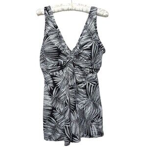 Swimsuits For All Black and White Palm One Piece Swimwear Dress Plus size 16